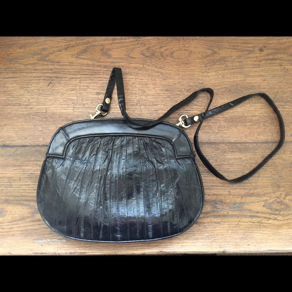 Black heel skin Crossbody - Picture 5 of 6